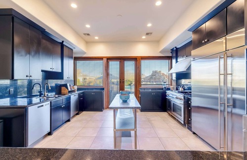 Pinnacle Peak House | HÓZHÓ Horizon Estate