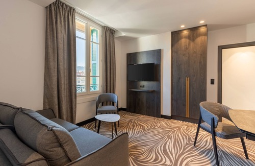 Carabacel Hotel | Hôtel Apollinaire Nice