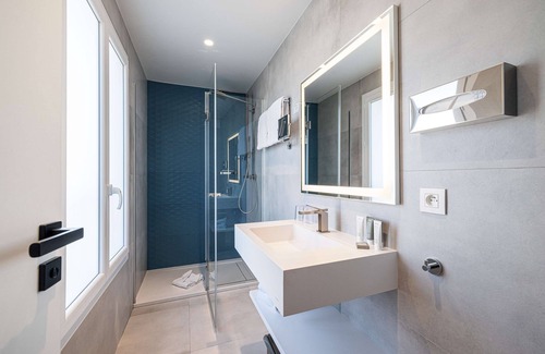 Carabacel Hotel | Hôtel Apollinaire Nice