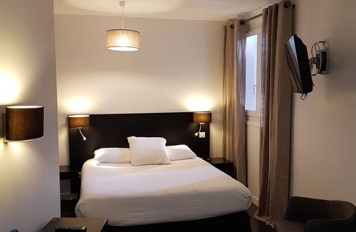 Biarritz City Centre Hotel | Hôtel Au Bon Coin
