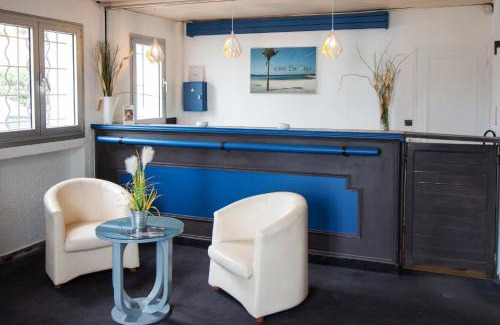 Six-Fours-les-Plages Hotel | Hôtel Bel Azur