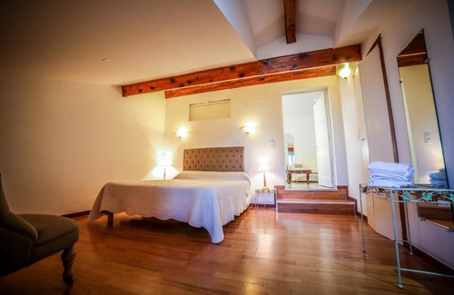 Lucciana Hotel | Hôtel Castellu Rossu