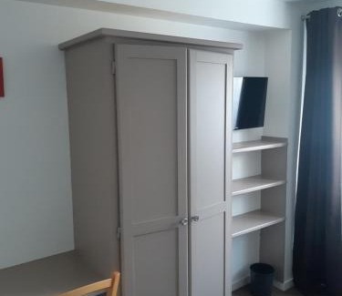 Cherbourg-en-Cotentin Hotel | Hôtel de La Croix de Malte