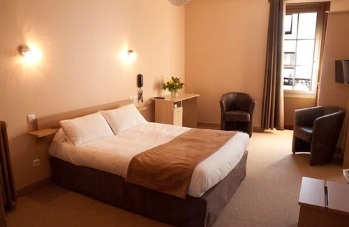 Angouleme Hotel | Hôtel des Pyrénées