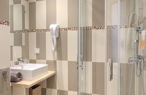 Menton Hotel | Hôtel El Paradiso