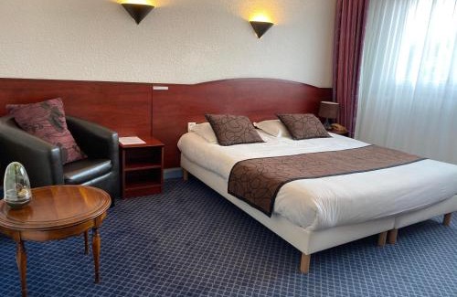 Morlaix Hotel | Hôtel Fontaine, Morlaix