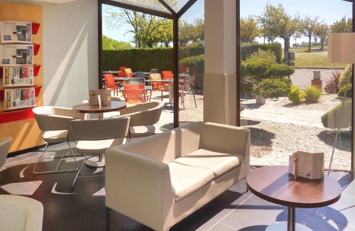 Saintes Hotel | Hôtel ibis Saintes