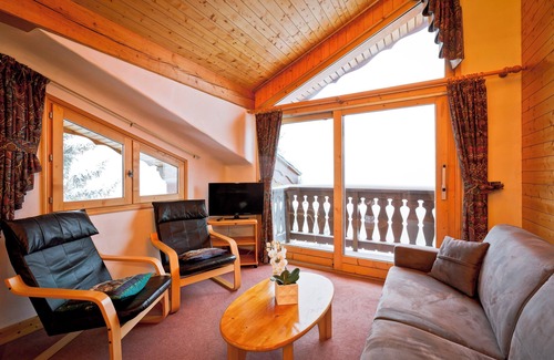 Courchevel Hotel | Hôtel Les Flocons