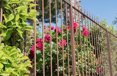 Lunel Hotel | Hôtel restaurant Mon Auberge