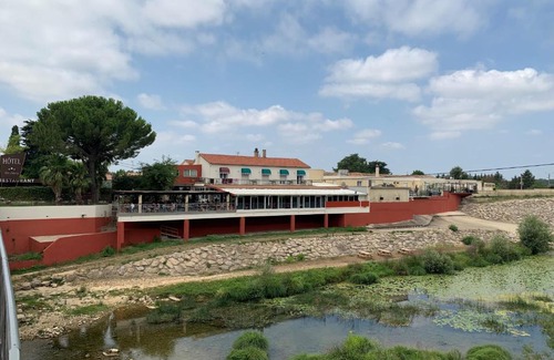 Lunel Hotel | Hôtel restaurant Mon Auberge