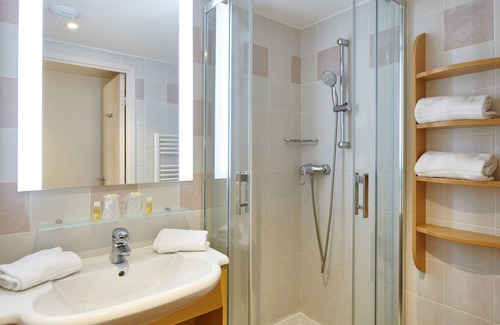 Saint-Jean-Cap-Ferrat Hotel | Hôtel Vacances Bleues Delcloy