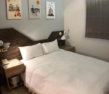 Shilin Hotel | H Hotel