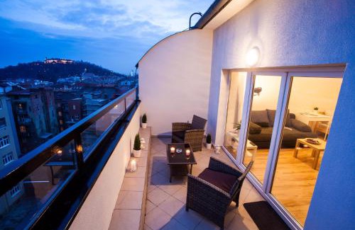 Brno-stred Apartment | Haas Apartments Stojanova with Parking