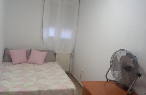 Mostoles Other | Habitación en apartamento compartido