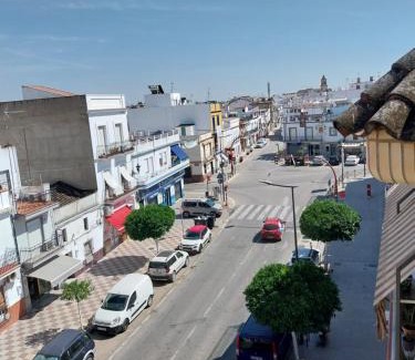 Cantillana House | Habitación G mercadona con vistas a la calle