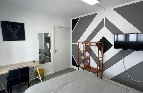 Ojen House | Habitación junto el mar y la naturaleza