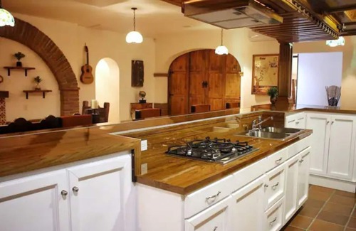 Ensenada Condo | Hacienda El Galeon | Vista al mar del centro de la ciudad 2Cama + 2Baños