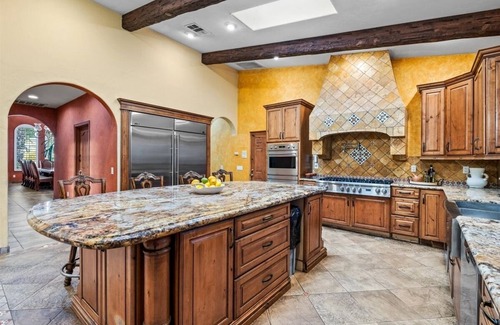 Thousand Palms House | Hacienda Nestled in Private Date Grove close to Palm Springs