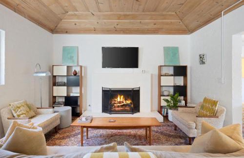 Tahquitz River Estates House | Hacienda Salida