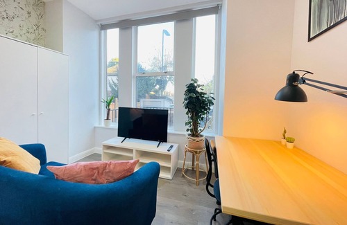 Upper Clapton Apartment | Hackney Studios by Sleepy - Studio Flat 6