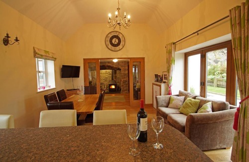 Denbigh House | Hafan Hiraethog