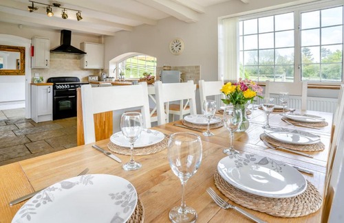 Trehafod House | Hafod Ganol Farm