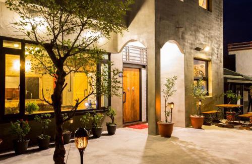 Chenggong House | Hai Lei Jiang Yue