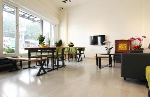 Xinyuan Bed & Breakfast | Haichin&Haiting B&B