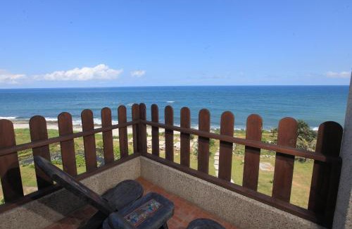 Shoufeng House | Haiming Wei B&B