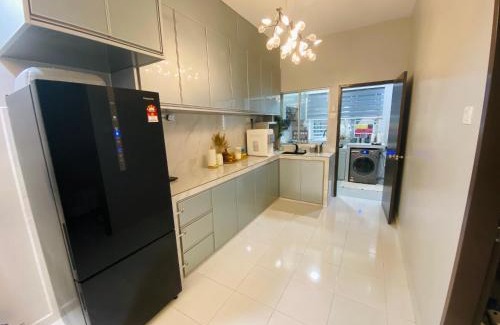 Pasir Gudang House | Haira Muslim Homestay