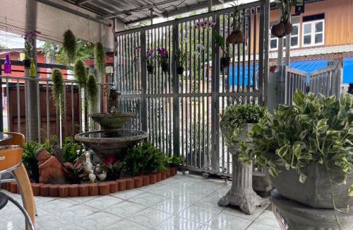 Wua Lai Apartment | Haiya Guesthouse room 4 - Private Bathroom Outside the room