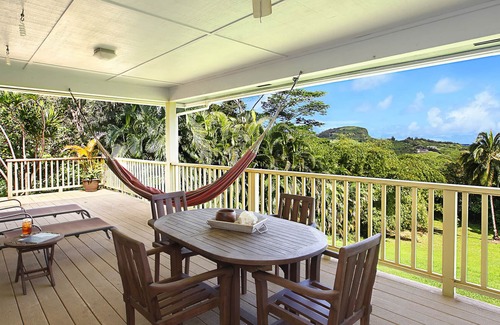 Kilauea House | Hale Kai Kalani - Hosted By Parrish Kauai - Quaint cottage near the beach & bedr