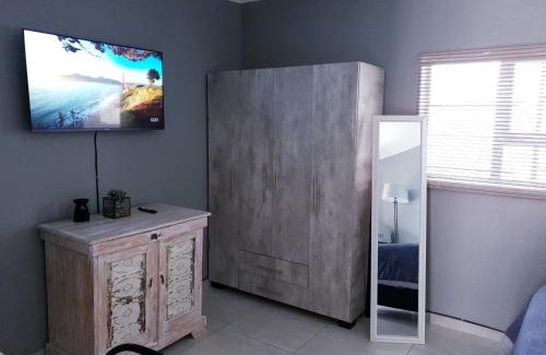 Benoni House | Haleys Guest House