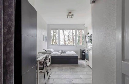 Sainte-Foy-les-Lyon Apartment | Hamac Suites - Le Sainte-Foy - 2 travelers