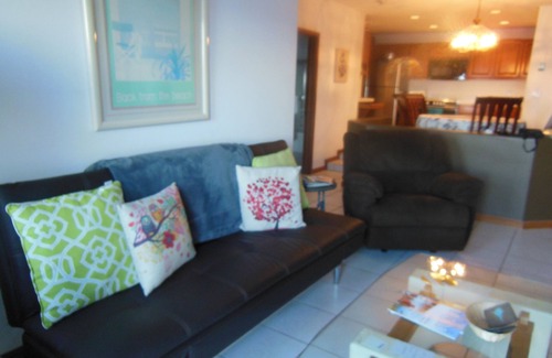 Avalon Villa | HamCove Full Ocean View GolfCart,WIFI,BBQ,A/C,rare,Smart TV Pool,Gym,OceanClose!