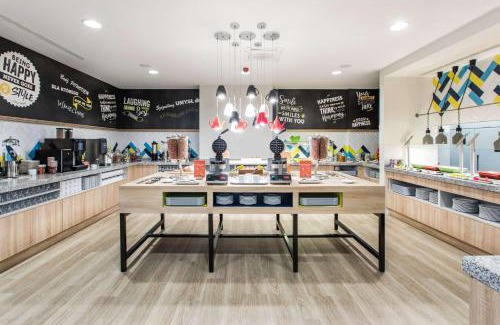 Oliwa Hotel | Hampton By Hilton Gdansk Oliwa