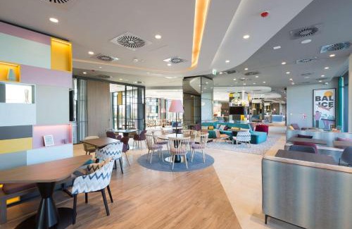 Krakow Hotel | Hampton by Hilton Krakow Airport
