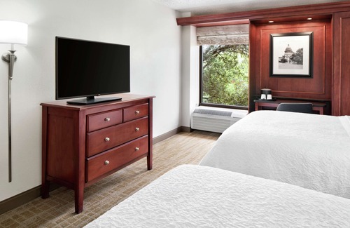 St. Johns Hotel | Hampton Inn Austin North @ I - 35 & Hwy 183