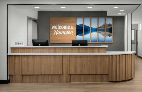 Butte Hotel | Hampton Inn Butte