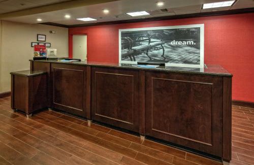 Cambridge Hotel | Hampton Inn Cambridge