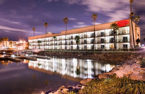 Hollywood Hotel | Hampton Inn Channel Islands Harbor