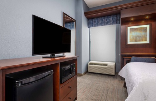 Dupont Hotel | Hampton Inn Denver-International Airport