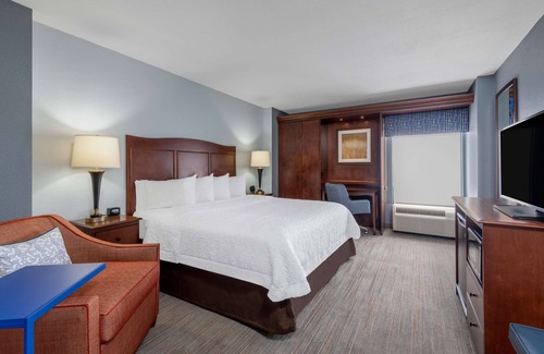 Dupont Hotel | Hampton Inn Denver-International Airport