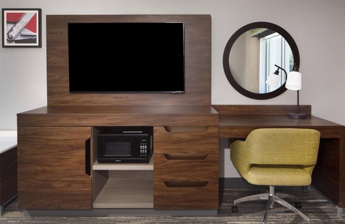 Evergreen Hotel | Hampton Inn Evergreen