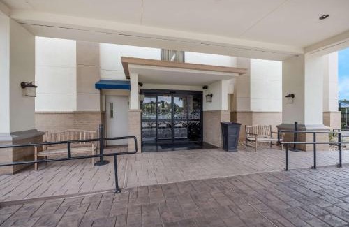 Marshall Hotel | Hampton Inn Marshall