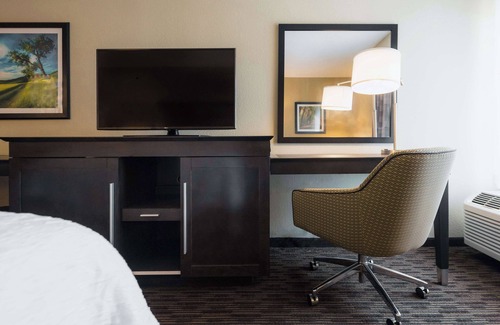 Meridian Hotel | Hampton Inn Meridian