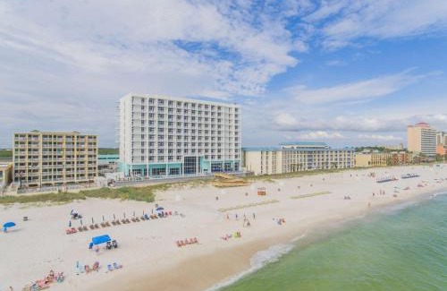 Panama City Beach Hotel | Hampton Inn & Suites Panama City Beach-Beachfront