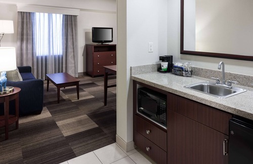 Boise Hotel | Hampton Inn & Suites Boise-Downtown