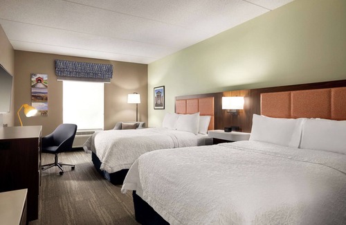 Frederick Hotel | Hampton Inn & Suites Frederick-Fort Detrick
