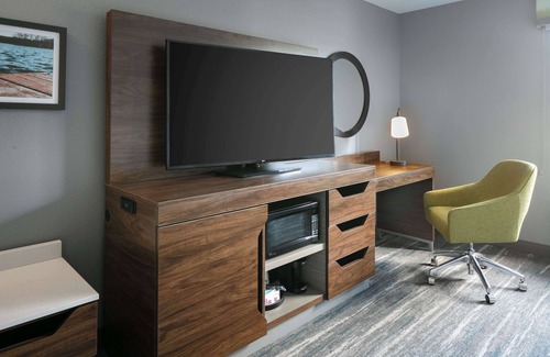 Grafton Hotel | Hampton Inn & Suites Grafton